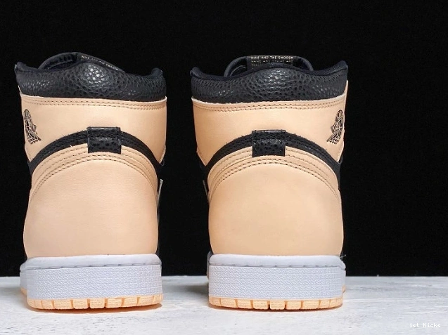 1st Kicks 555088-081 1 Retro High Black Crimson Tint Jordan Air 0716